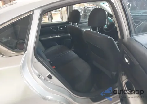 2017 Nissan Altima 2.5 S из США, поврежденный, VIN 1N4AL3AP8HC143836